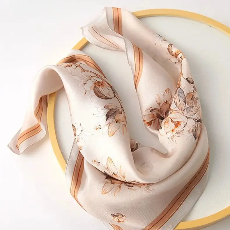 Fragrance Fully (Man Tingfang) - Silk Neckscarf, Chinese Style, Hangzhou Silk