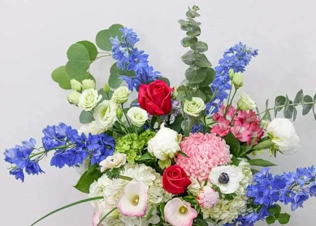 Summer Sight Bouquet